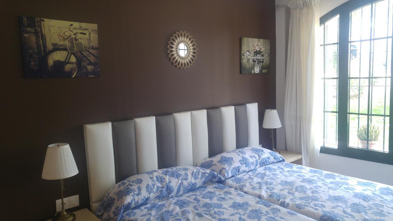 Hospederia V Centenario Estepona Luaran gambar